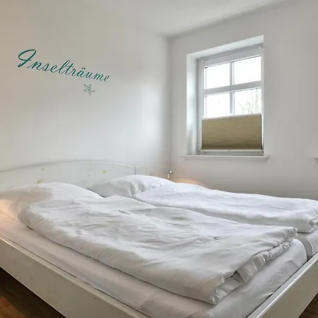 Stadtwohnung 1 *